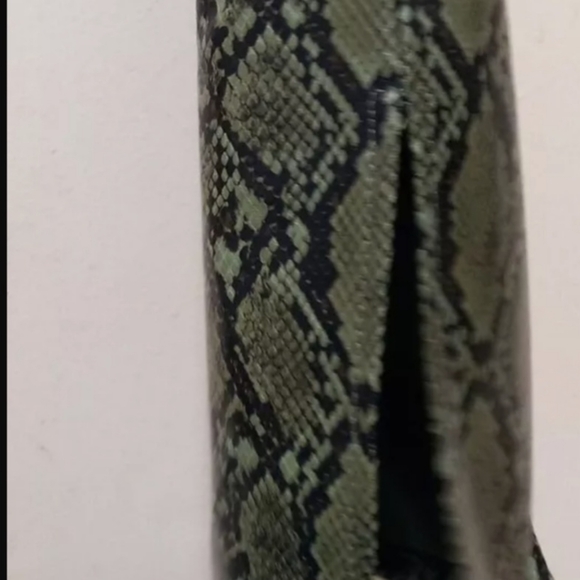NWOT - Asos Design Snakeskin Pants - Picture 4 of 10